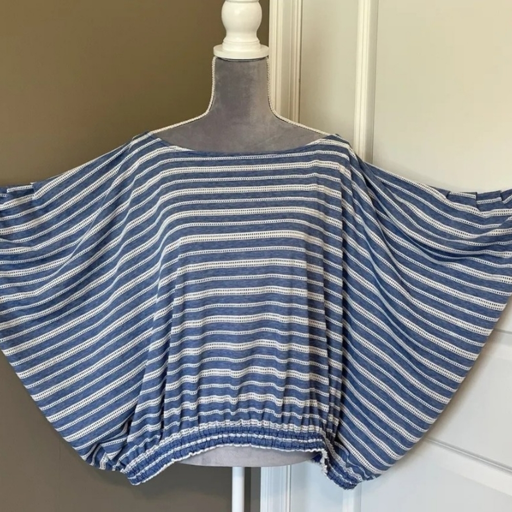 Free People Sapphire Azalea Batwing Top Sz Medium
